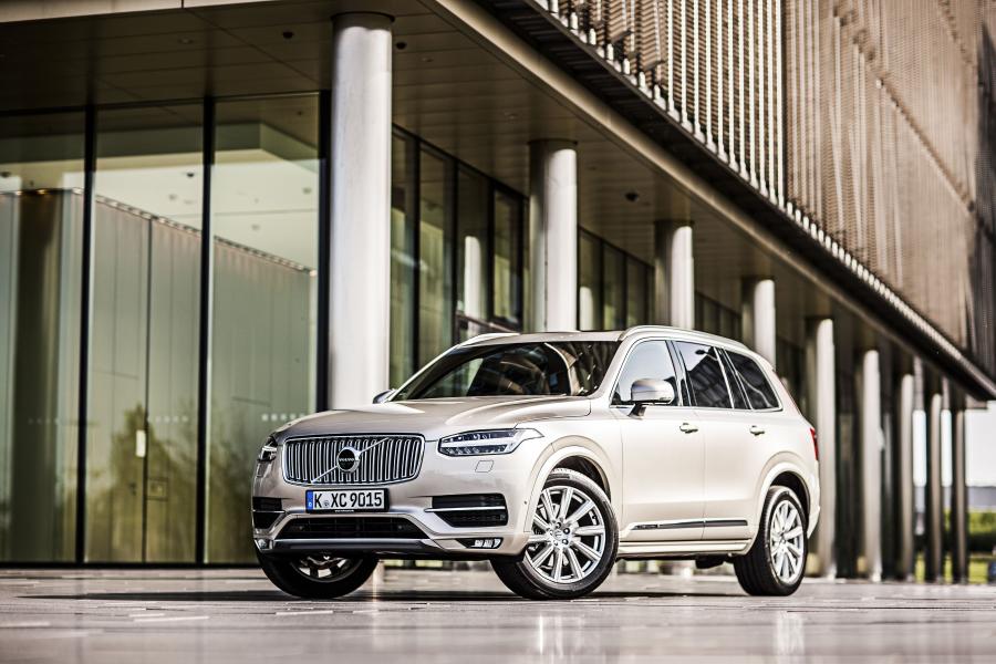  Volvo XC90 D5 Inscription 2015 года  (фото 29 из 30)